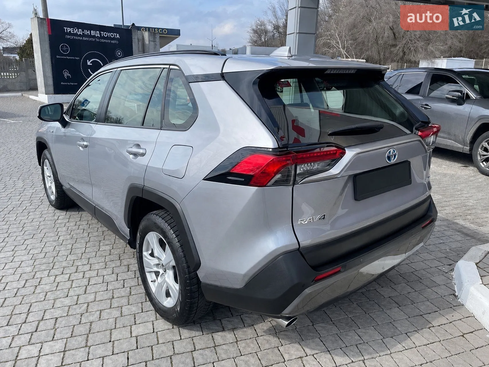 2020 Toyota RAV 4 - мініатюра 5