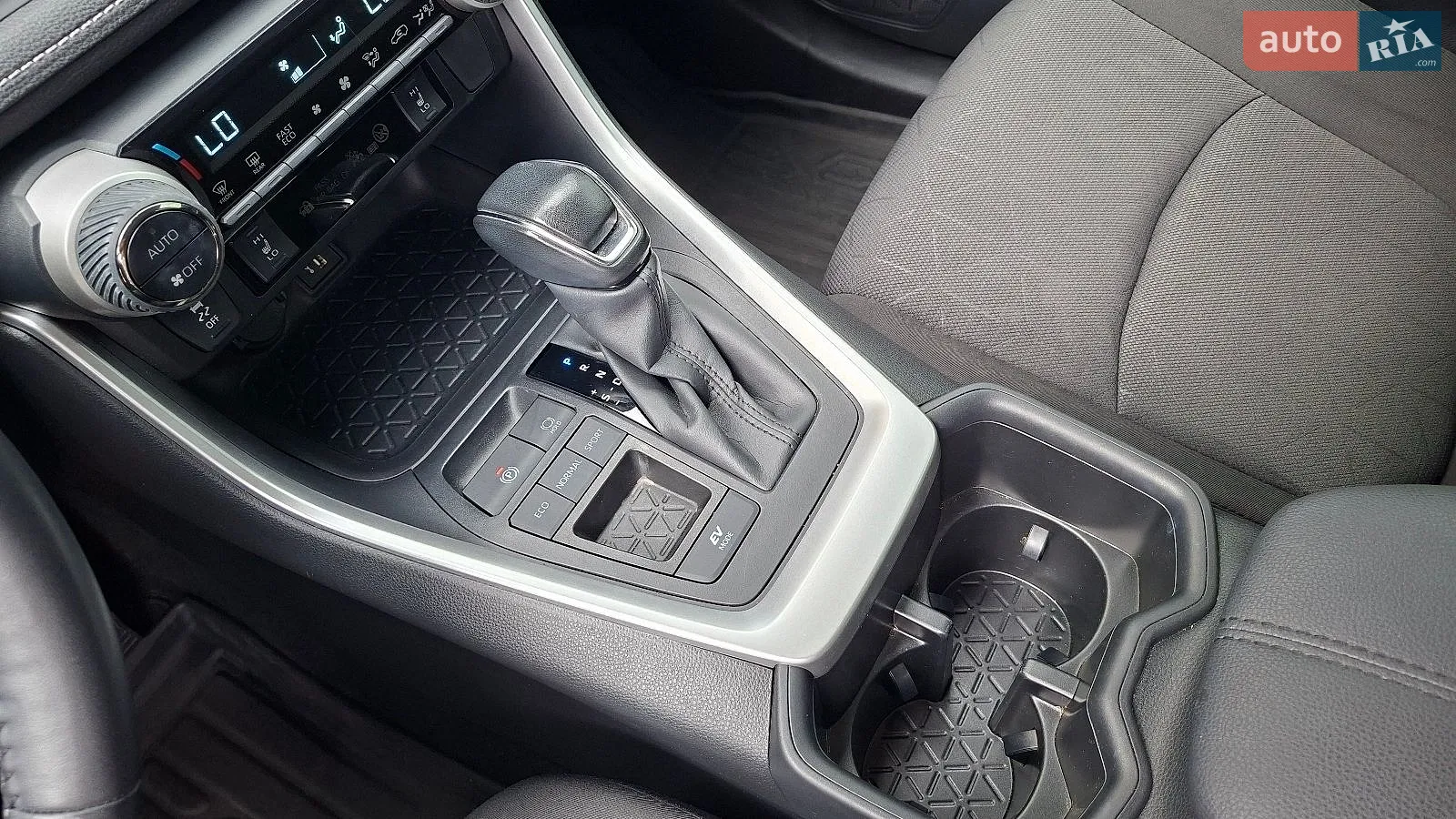 2023 Toyota RAV 4 - мініатюра 21