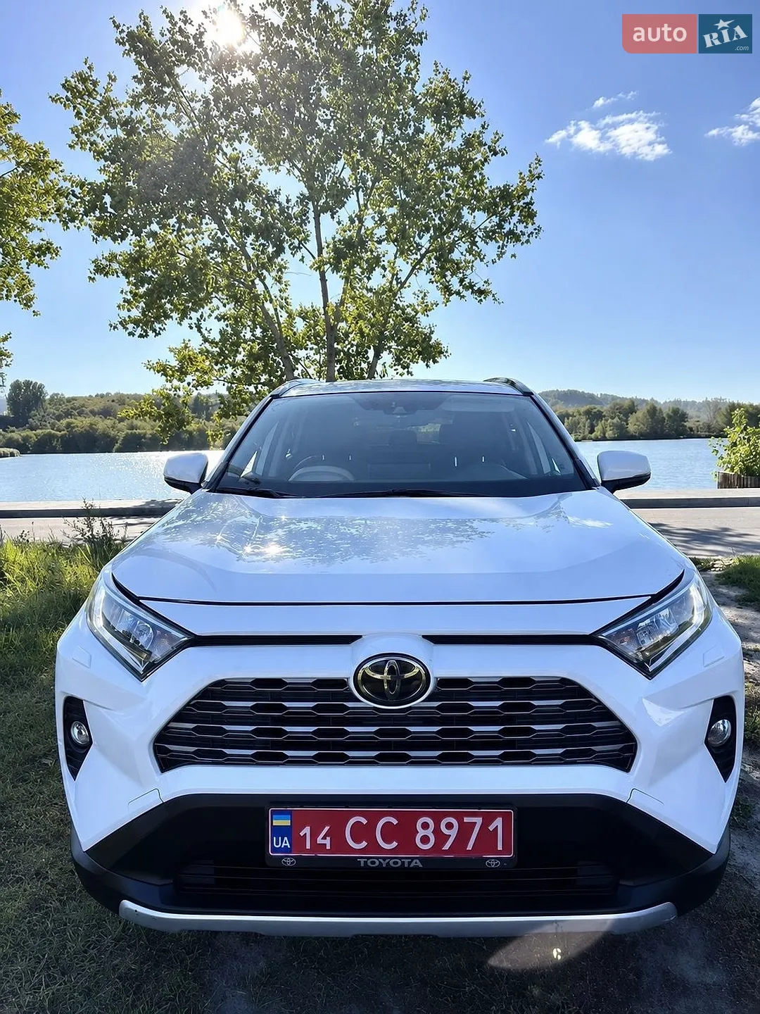2021 Toyota RAV 4 - фото 1