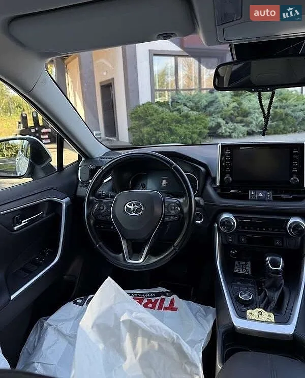 2021 Toyota RAV 4 - мініатюра 10