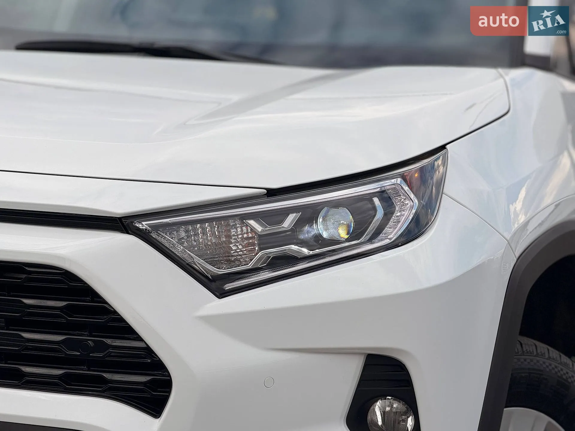 2020 Toyota RAV 4 - мініатюра 7