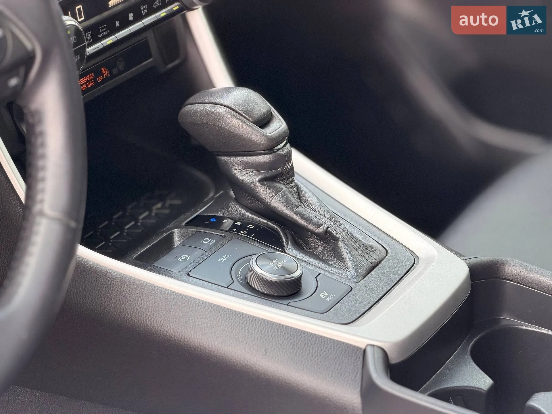 2020 Toyota RAV 4 - мініатюра 52