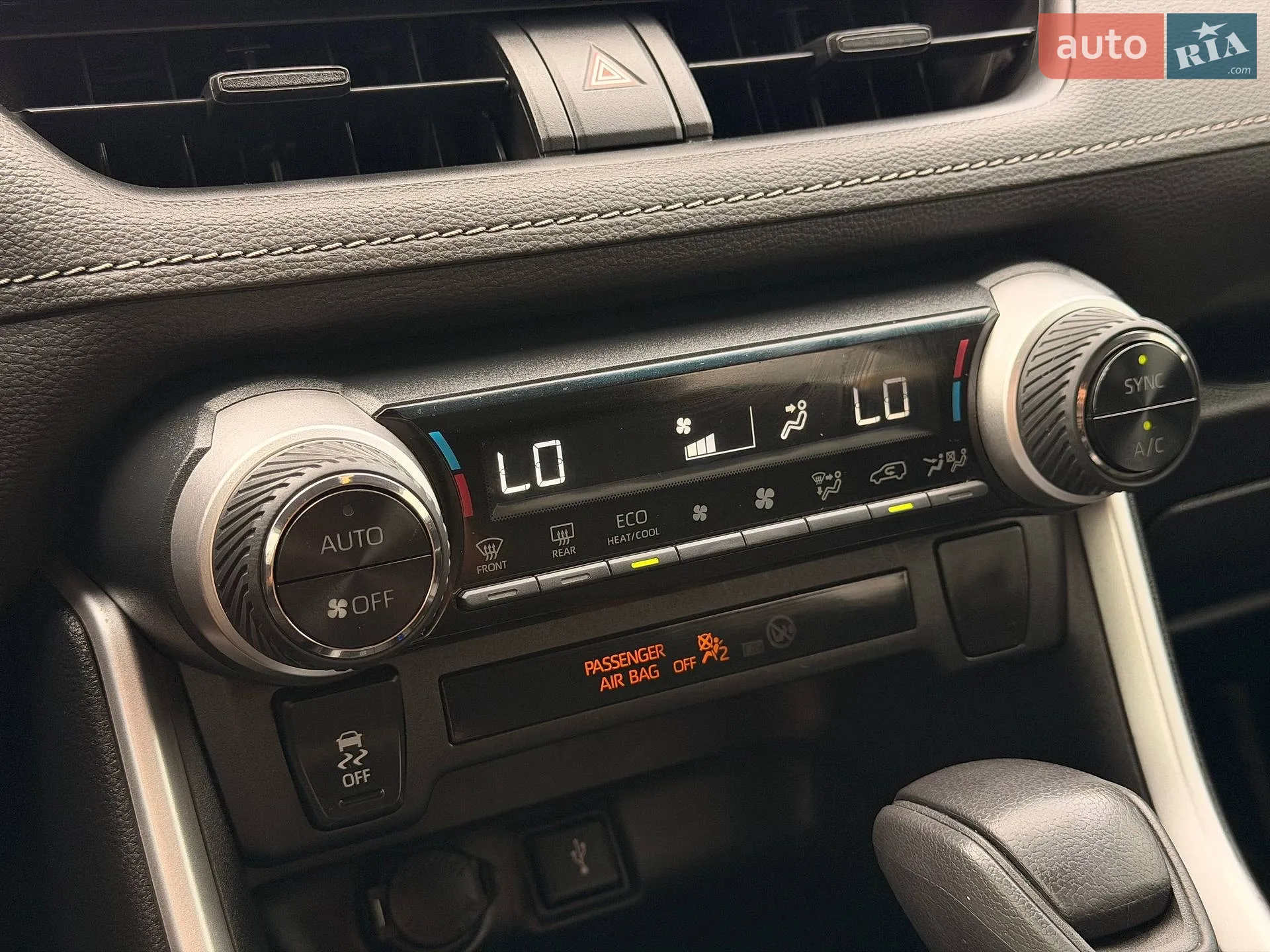 2020 Toyota RAV 4 - мініатюра 76