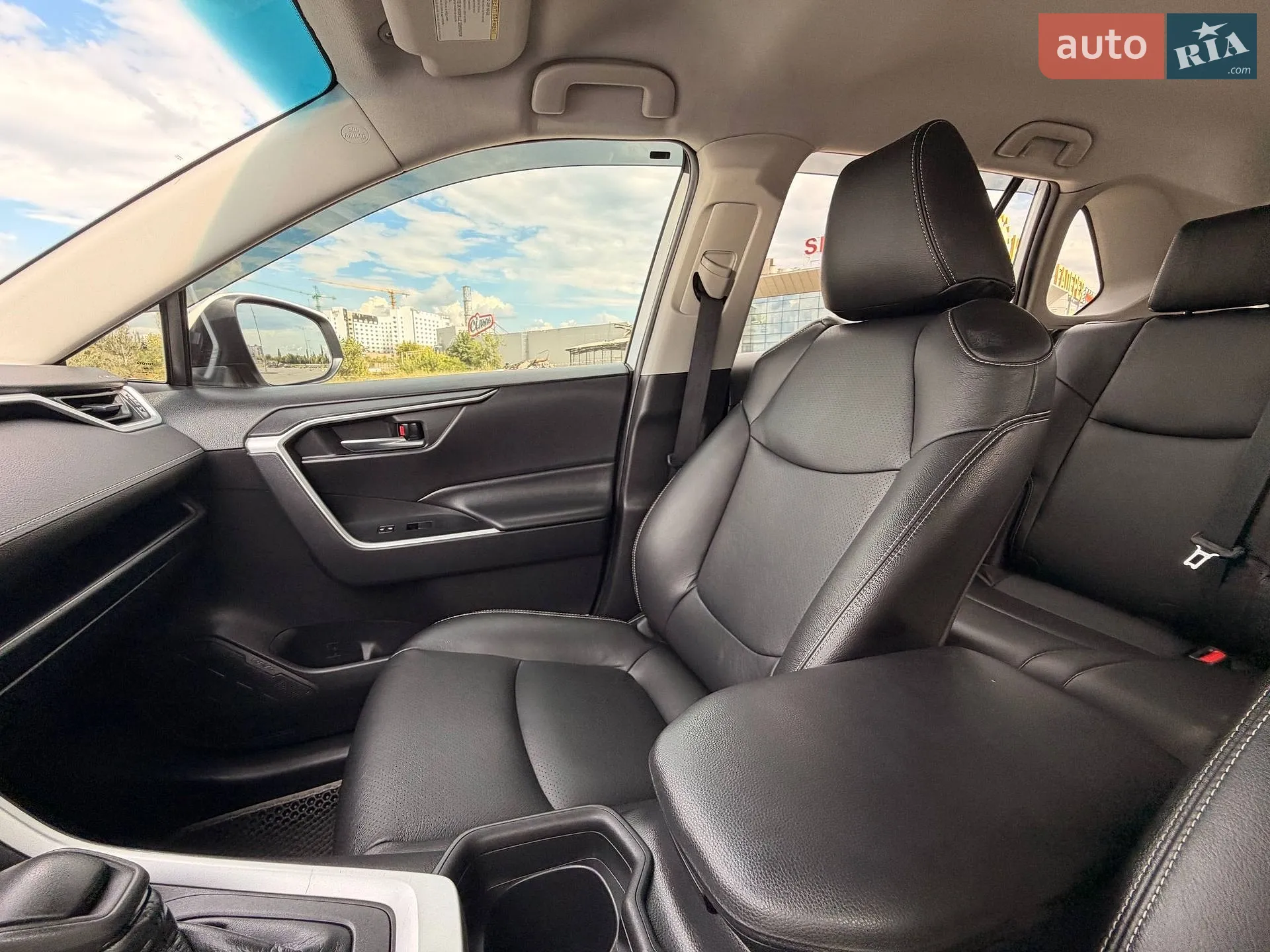 2020 Toyota RAV 4 - мініатюра 82