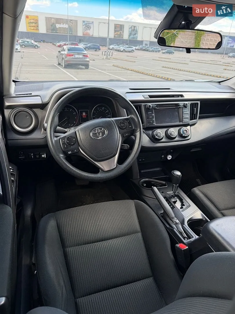 2016 Toyota RAV 4 - мініатюра 12