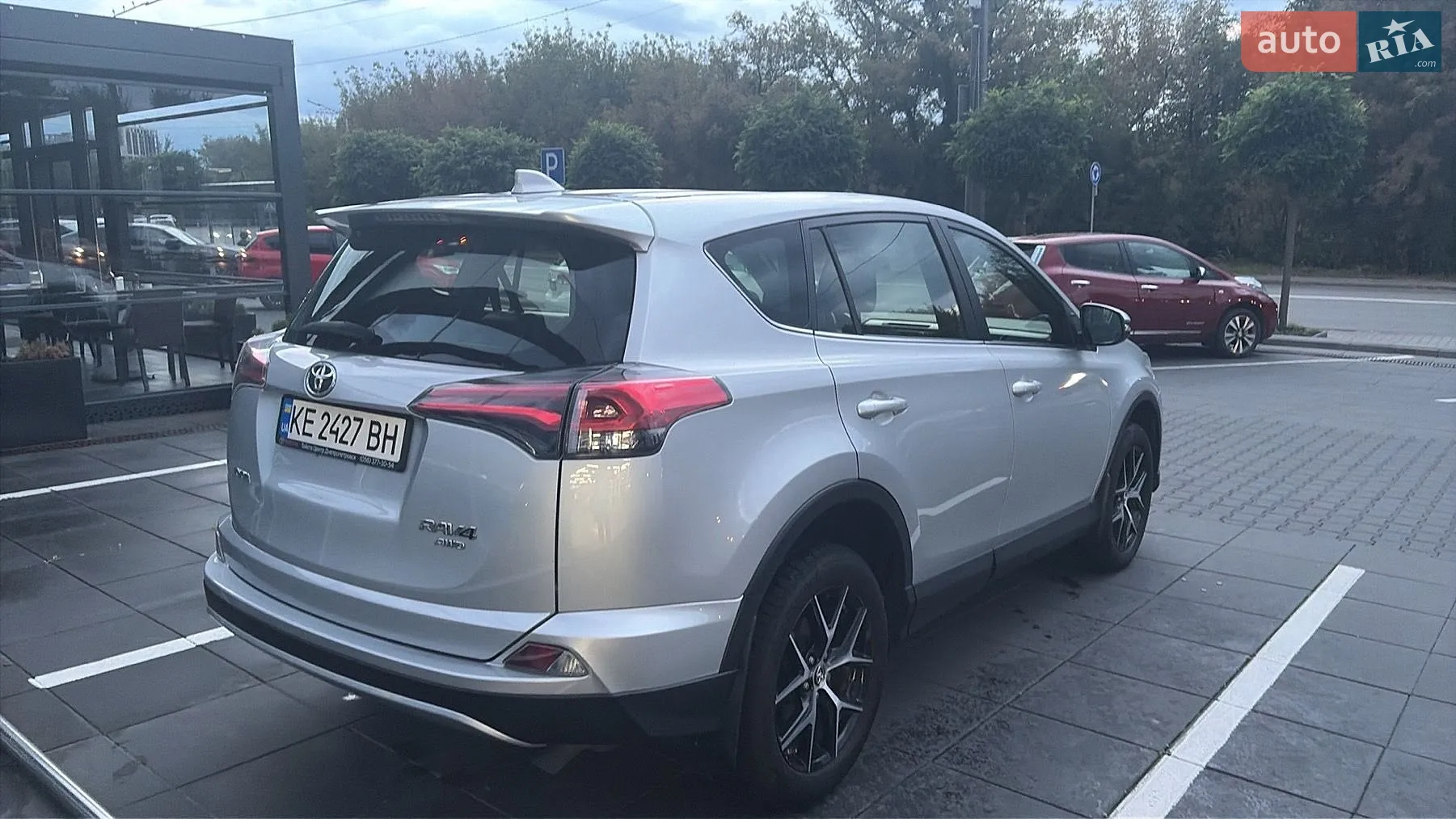 2016 Toyota RAV 4 - мініатюра 5