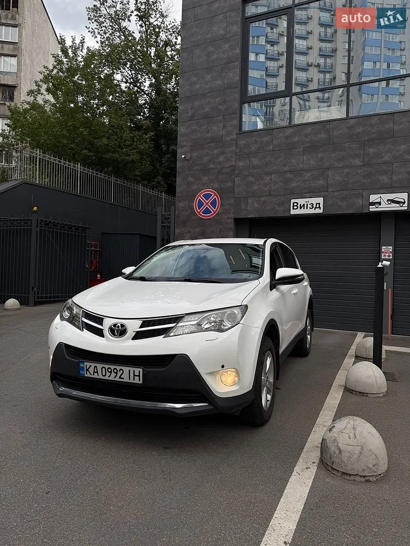 2013 Toyota RAV 4 - мініатюра 6