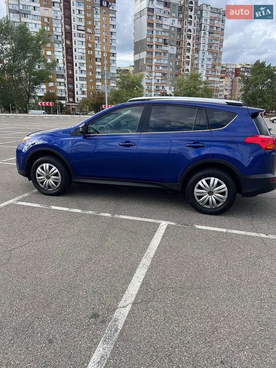2015 Toyota RAV 4 - мініатюра 4