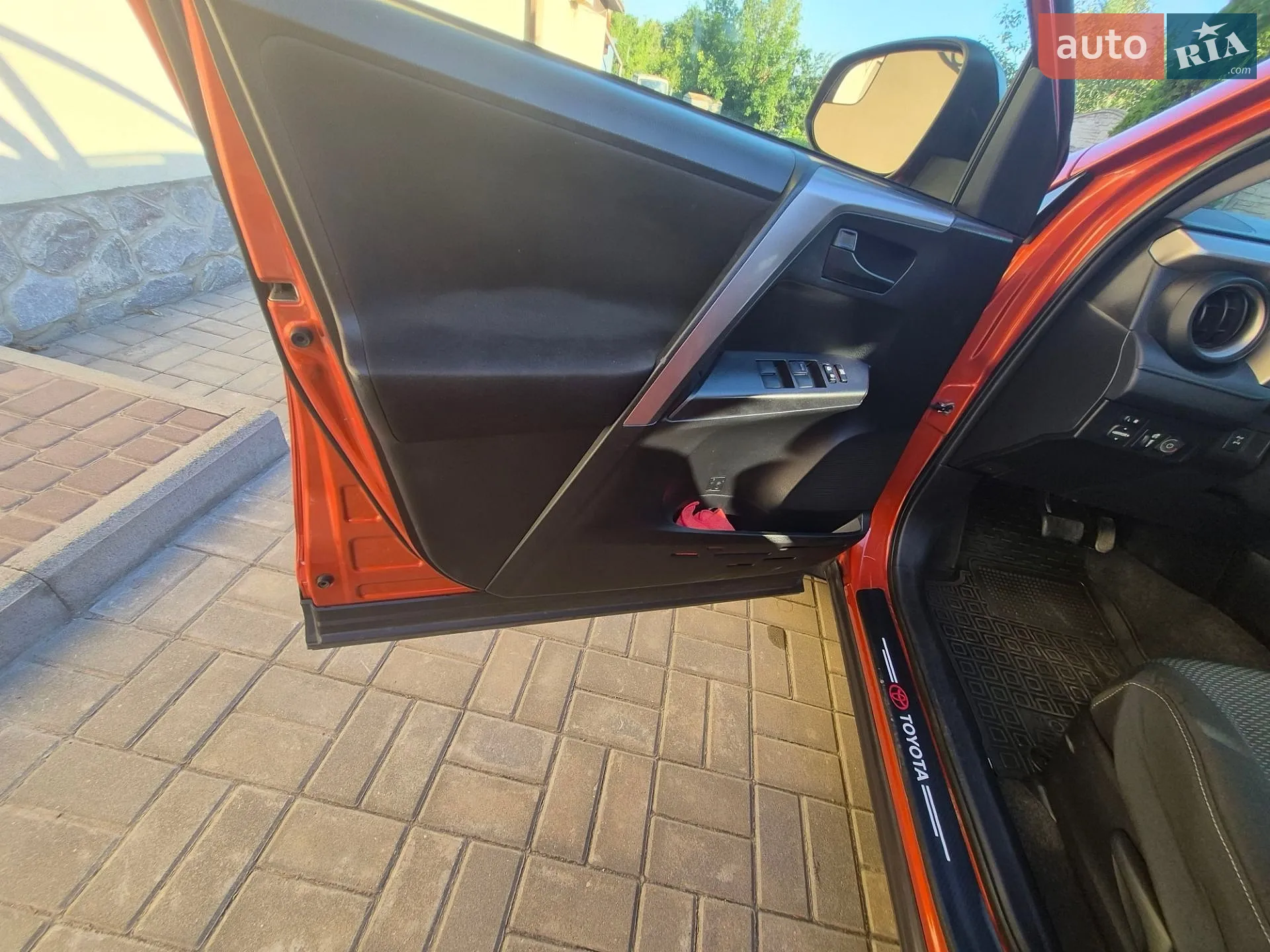 2016 Toyota RAV 4 - мініатюра 19
