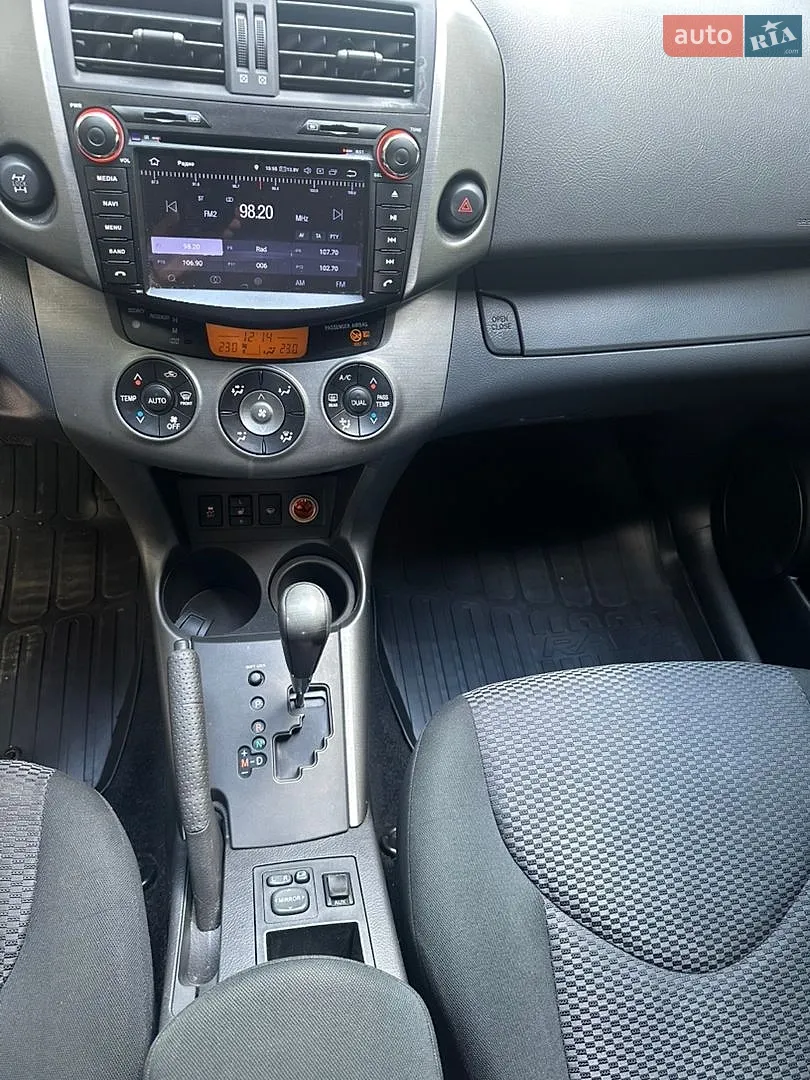 2010 Toyota RAV 4 - мініатюра 26