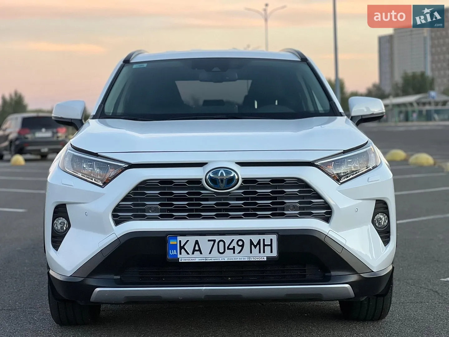 2020 Toyota RAV 4 - мініатюра 2