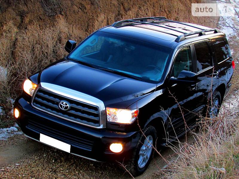 Внедорожник / Кроссовер Toyota Sequoia 2009 в Одессе