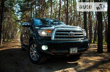 Внедорожник / Кроссовер Toyota Sequoia 2008 в Днепре