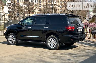 Внедорожник / Кроссовер Toyota Sequoia 2019 в Киеве