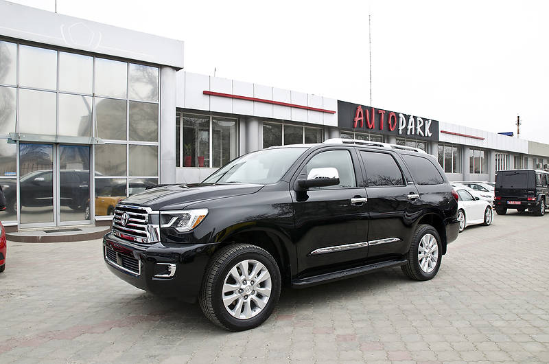 Toyota Sequoia 2018 року