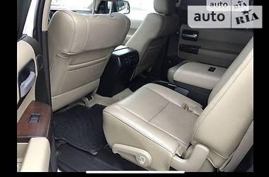 Внедорожник / Кроссовер Toyota Sequoia 2011 в Константиновке