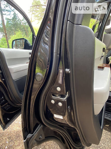 Позашляховик / Кросовер Toyota Sequoia 2009 в Києві