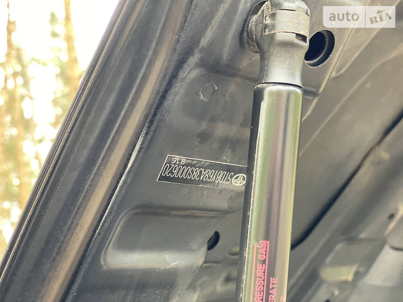 Позашляховик / Кросовер Toyota Sequoia 2009 в Києві