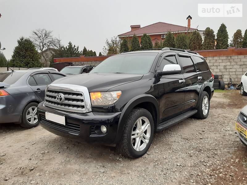 Позашляховик / Кросовер Toyota Sequoia 2007 в Кропивницькому