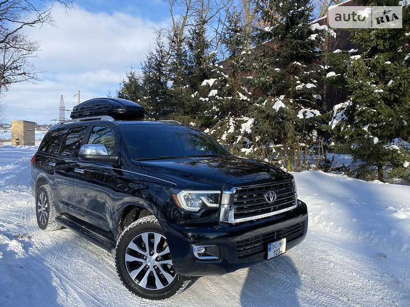 Внедорожник / Кроссовер Toyota Sequoia 2009 в Киеве