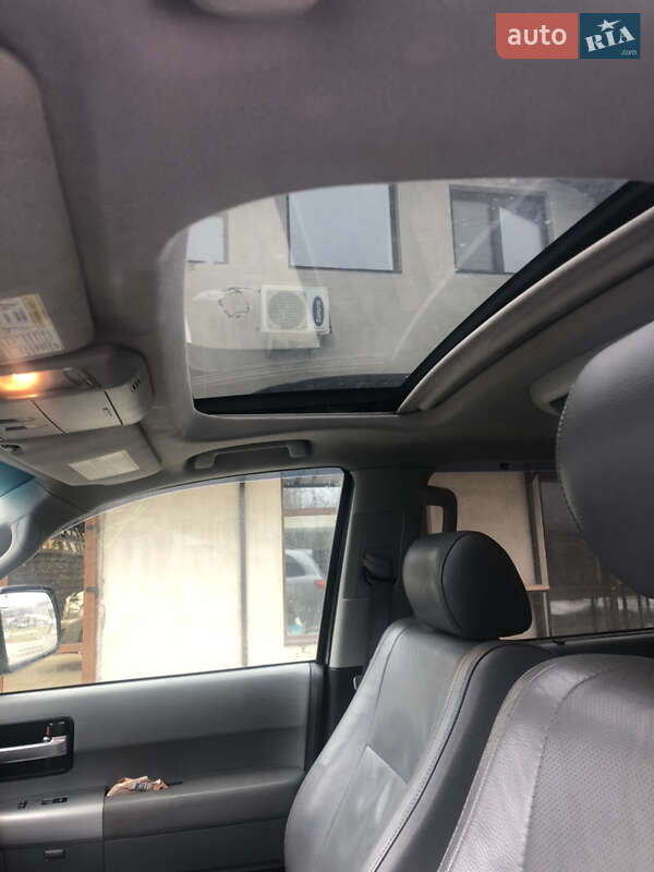 Внедорожник / Кроссовер Toyota Sequoia 2008 в Киеве фото 4 Внедорожник / Кроссовер Toyota Sequoia 2008 в Киеве