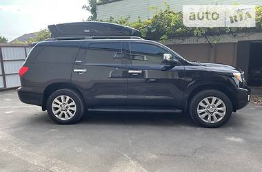 Позашляховик / Кросовер Toyota Sequoia 2008 в Києві