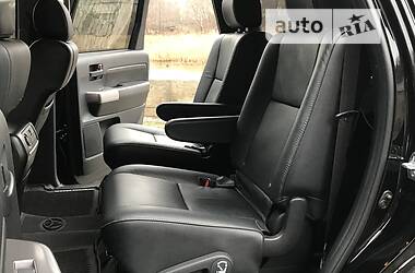 Внедорожник / Кроссовер Toyota Sequoia 2018 в Одессе