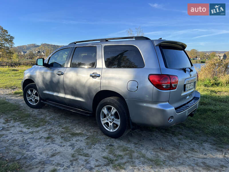 Позашляховик / Кросовер Toyota Sequoia 2012 в Дрогобичі