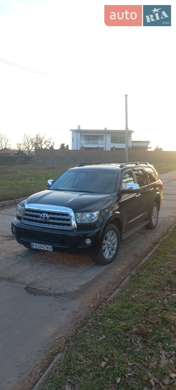 2014 Toyota Sequoia - мініатюра 22