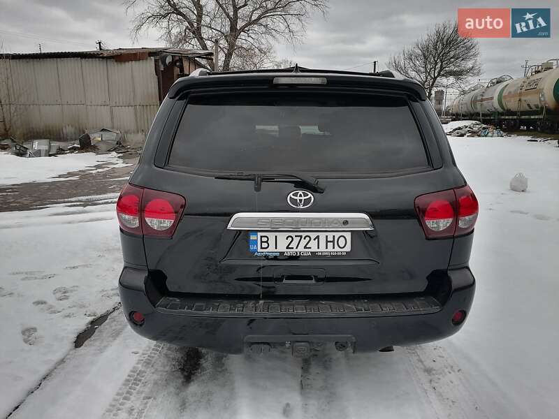 Внедорожник / Кроссовер Toyota Sequoia 2019 в Полтаве фото 2 Внедорожник / Кроссовер Toyota Sequoia 2019 в Полтаве