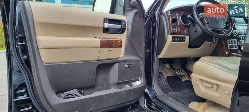 Позашляховик / Кросовер Toyota Sequoia 2008 в Дніпрі