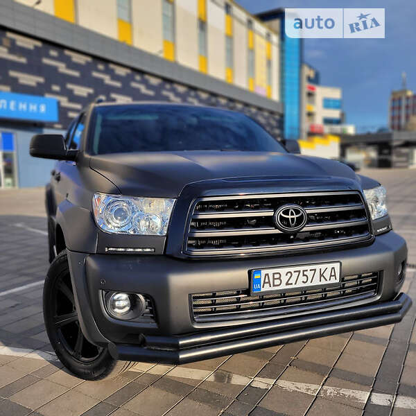 Внедорожник / Кроссовер Toyota Sequoia 2008 в Виннице