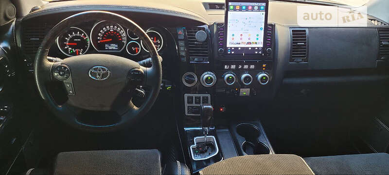 Внедорожник / Кроссовер Toyota Sequoia 2008 в Виннице