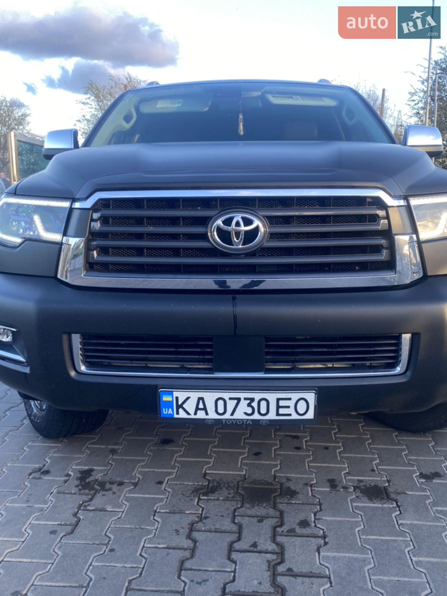 2017 Toyota Sequoia - фото 1