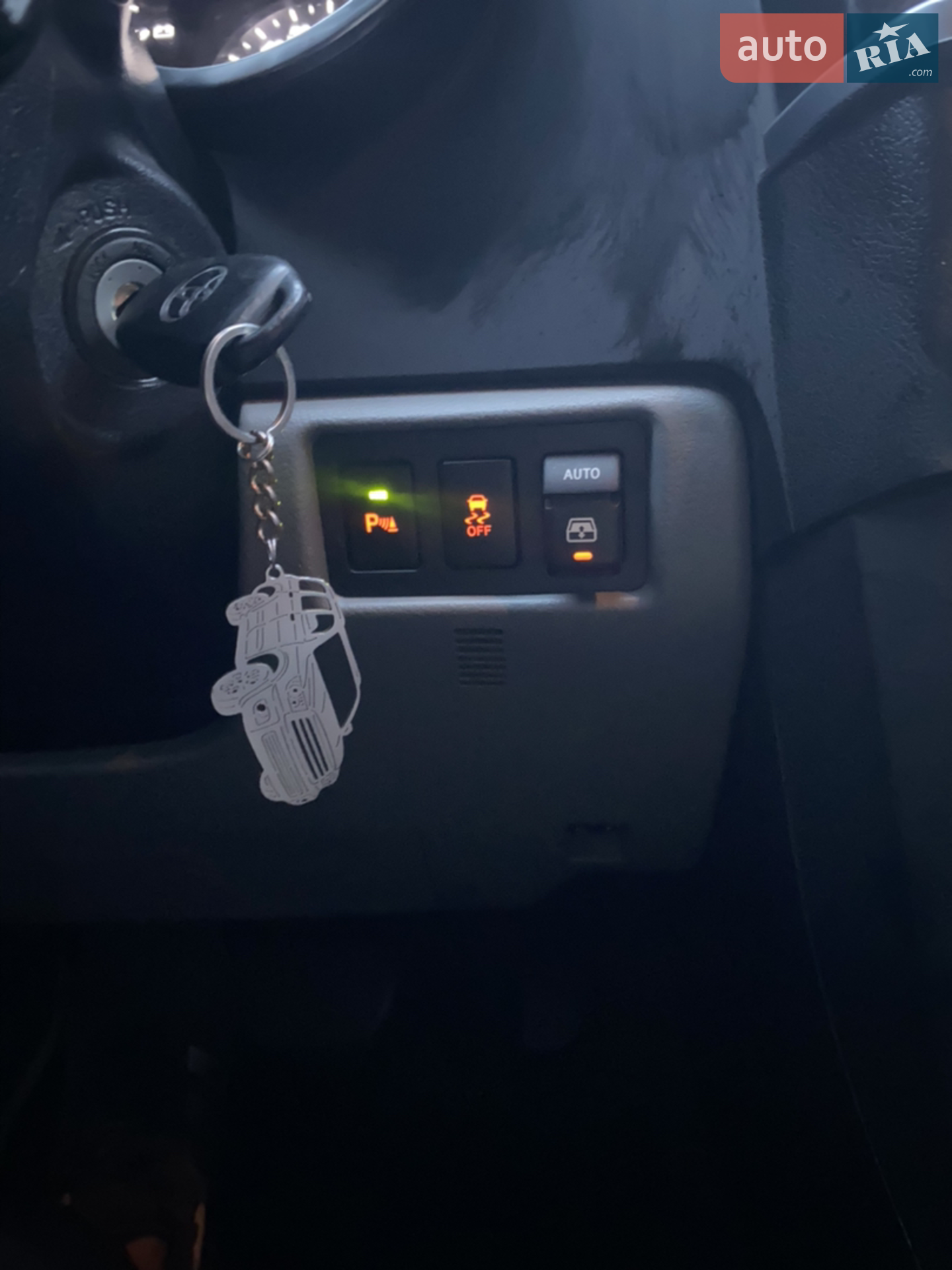 2017 Toyota Sequoia - мініатюра 32