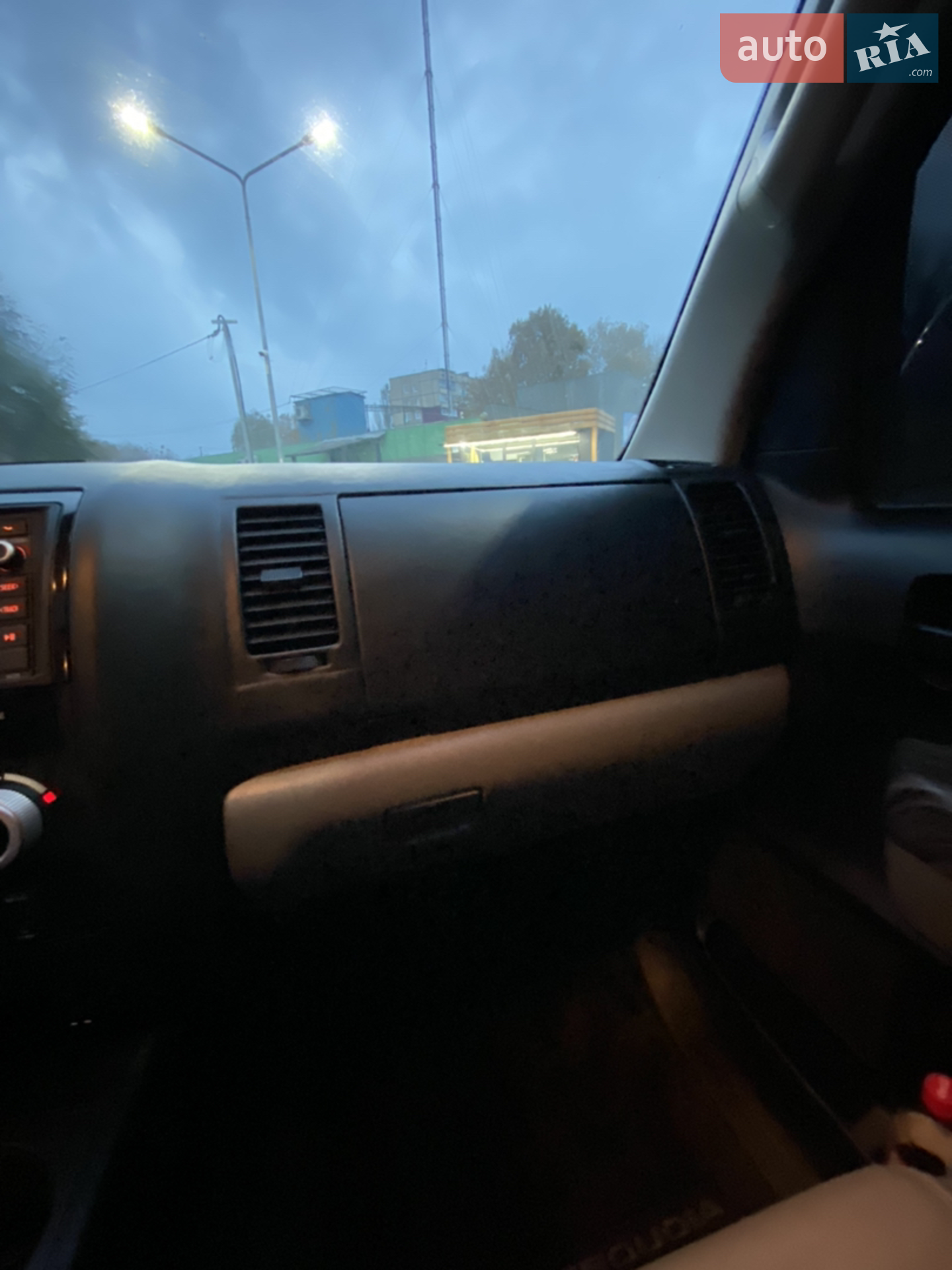 2017 Toyota Sequoia - мініатюра 41