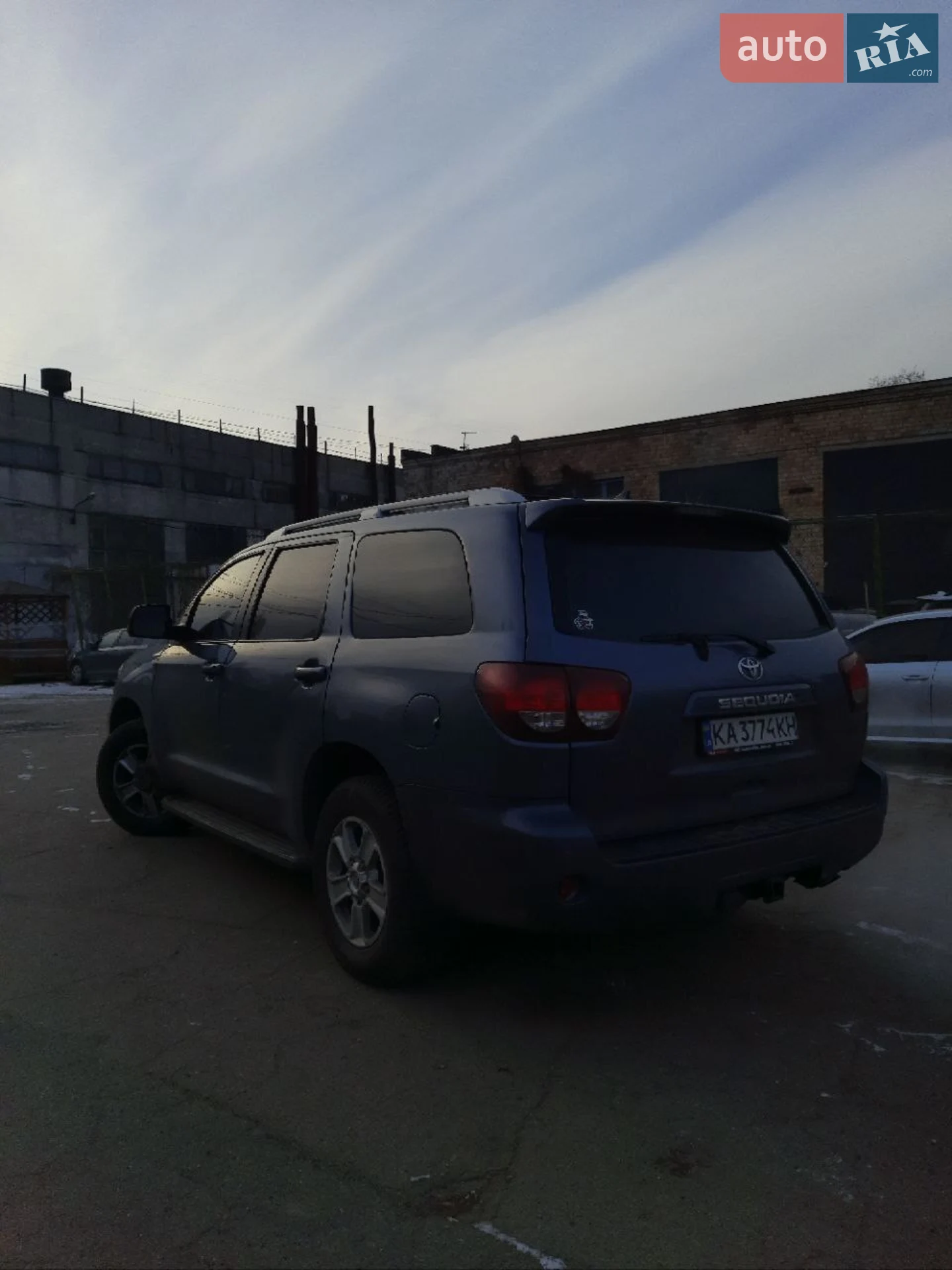 2018 Toyota Sequoia - мініатюра 12