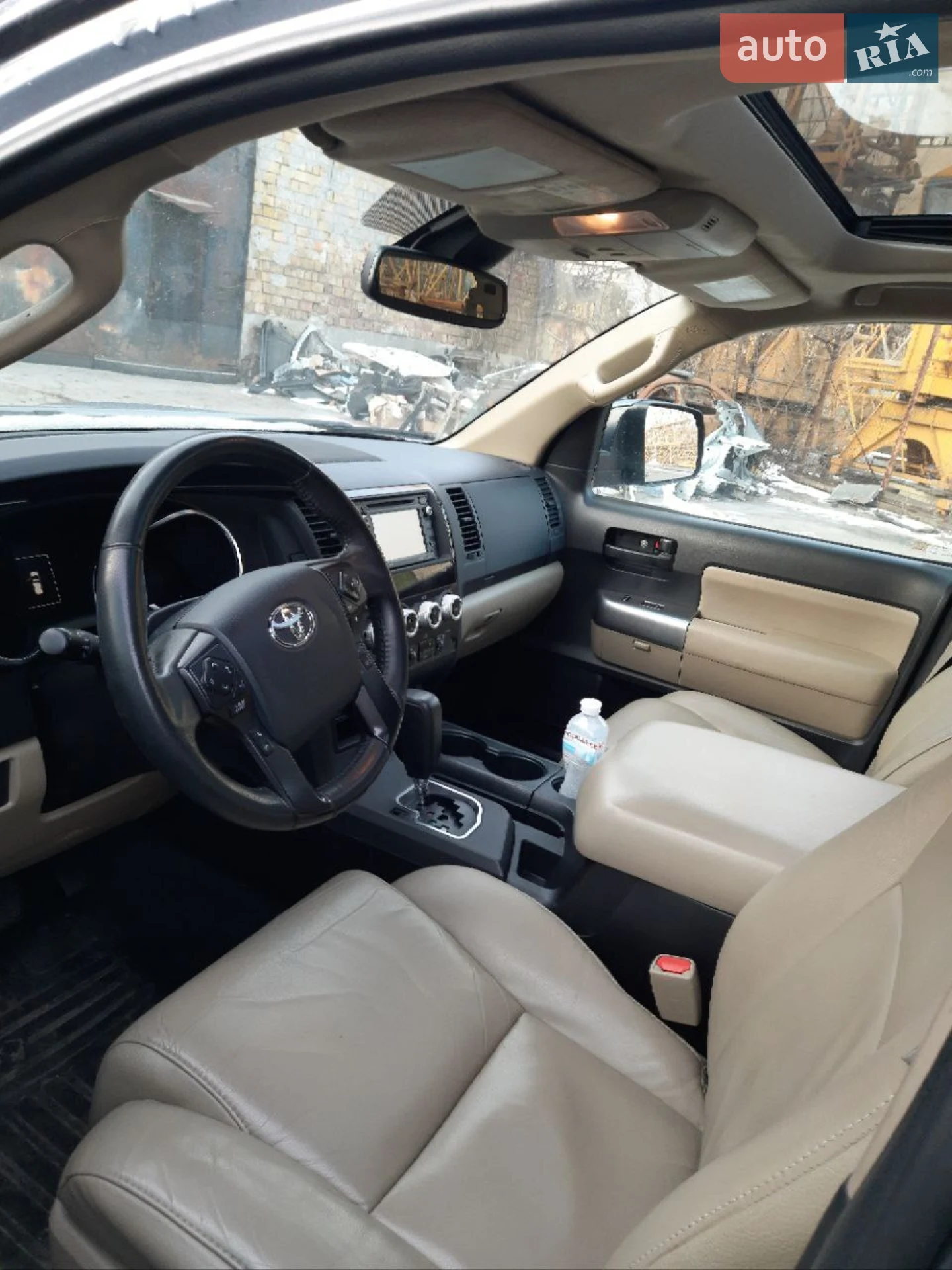 2018 Toyota Sequoia - мініатюра 18