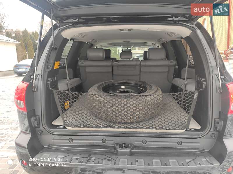 Внедорожник / Кроссовер Toyota Sequoia 2008 в Киеве фото 2 Внедорожник / Кроссовер Toyota Sequoia 2008 в Киеве