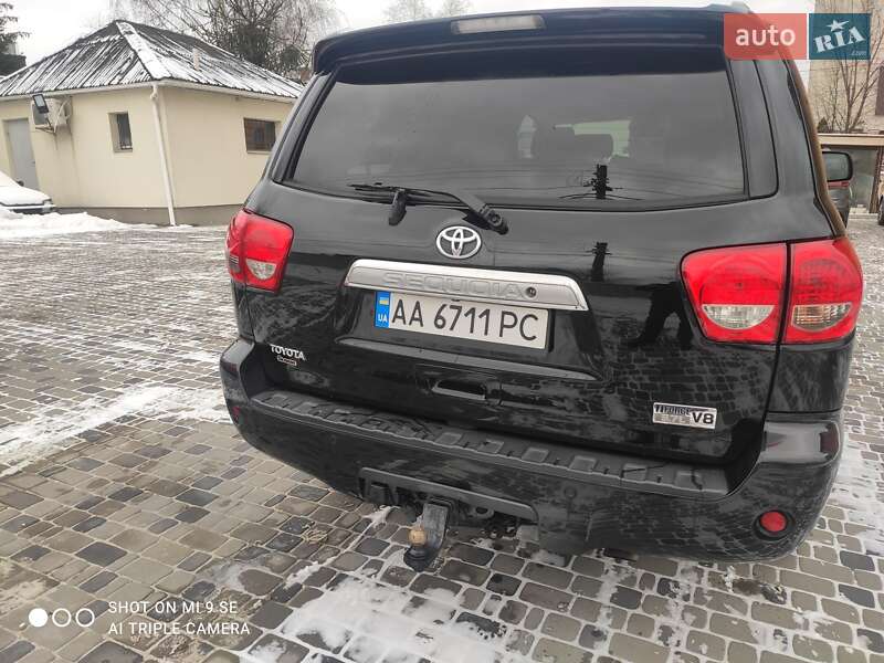 Внедорожник / Кроссовер Toyota Sequoia 2008 в Киеве фото 10 Внедорожник / Кроссовер Toyota Sequoia 2008 в Киеве