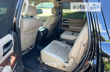 Внедорожник / Кроссовер Toyota Sequoia 2010 в Кременчуге