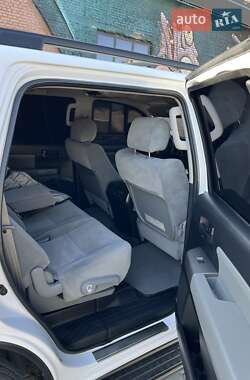 Внедорожник / Кроссовер Toyota Sequoia 2013 в Луцке