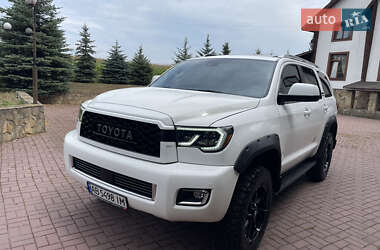 Позашляховик / Кросовер Toyota Sequoia 2018 в Вінниці