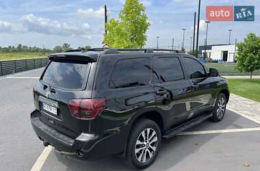 Внедорожник / Кроссовер Toyota Sequoia 2013 в Мукачево