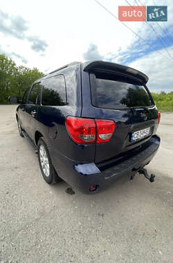 Внедорожник / Кроссовер Toyota Sequoia 2008 в Прилуках