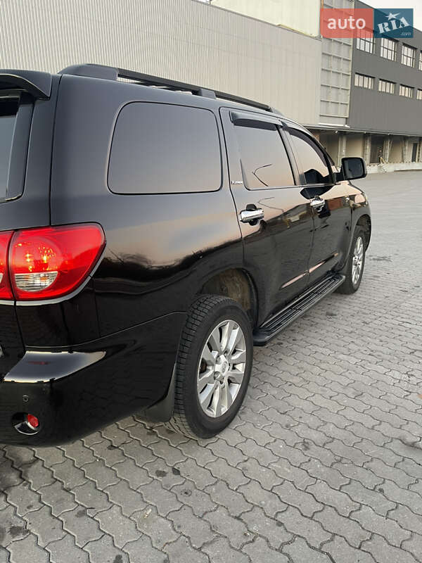 Внедорожник / Кроссовер Toyota Sequoia 2008 в Львове