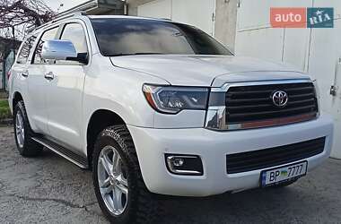 Внедорожник / Кроссовер Toyota Sequoia 2008 в Одессе