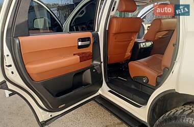 Внедорожник / Кроссовер Toyota Sequoia 2008 в Одессе