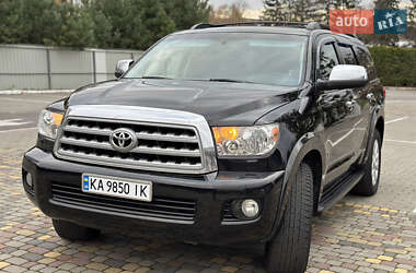 Внедорожник / Кроссовер Toyota Sequoia 2008 в Луцке