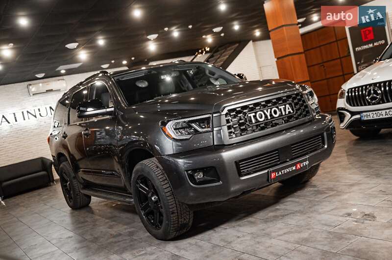 Позашляховик / Кросовер Toyota Sequoia 2018 в Одесі